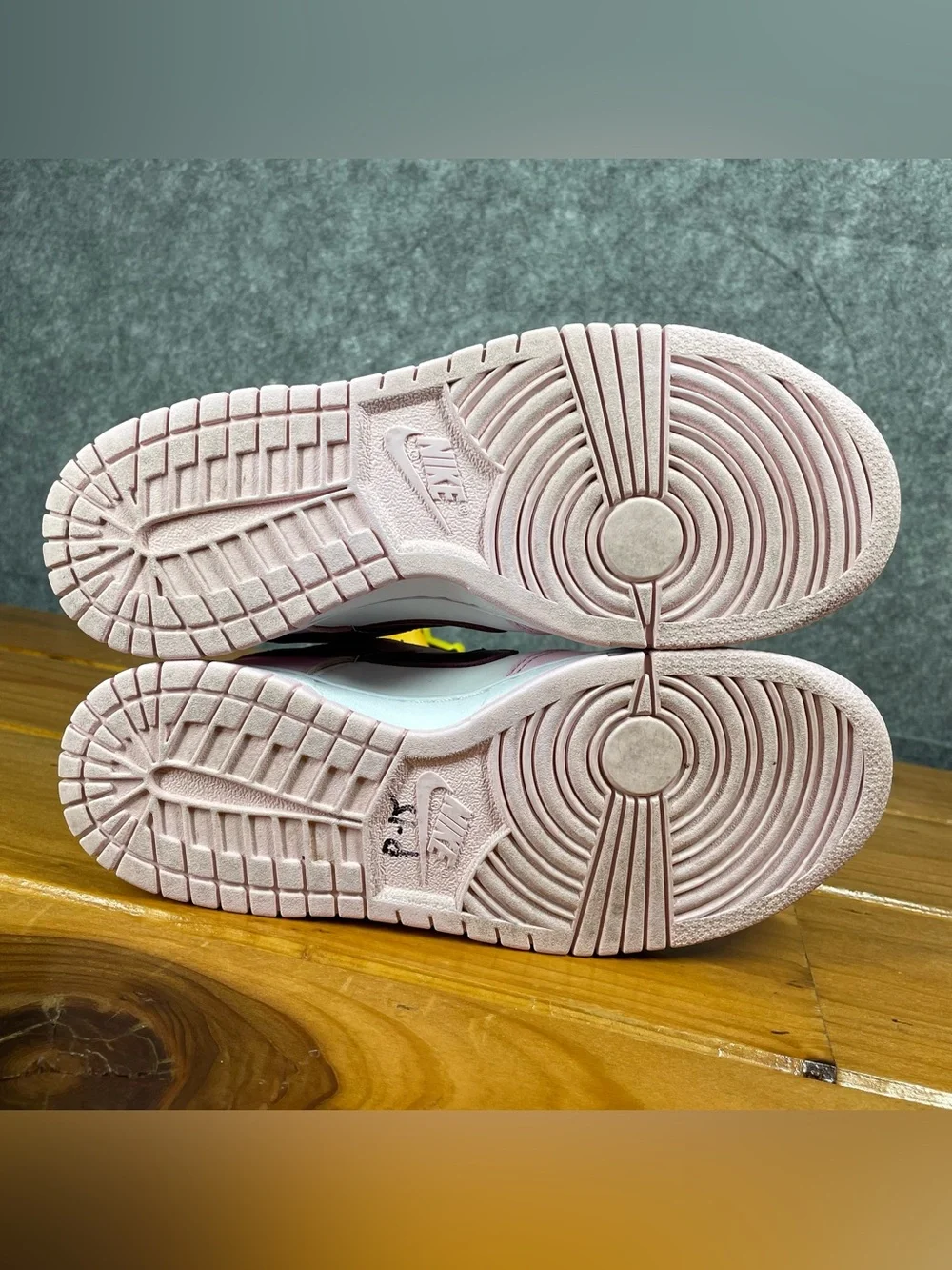 Nike Dunk Low Size 6Y GS / Womens 7.5 Pink Foam Beetroot Sneakers CW1590-601